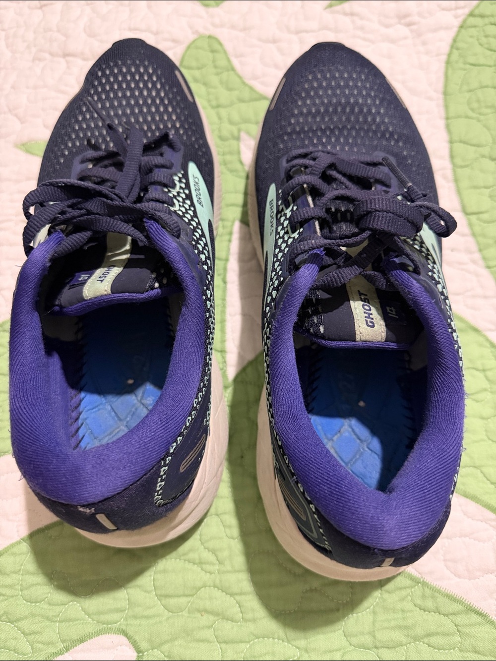 Brooks Ghost sneakers US size 8 preowned - Picture 6 of 6